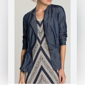 Ladies Nic+Zoe Denim like Jacket Small